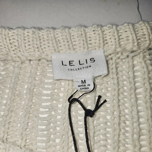 Le Lis Knit Bell Sleeve Loose Fit Sweater - Picture 5 of 6